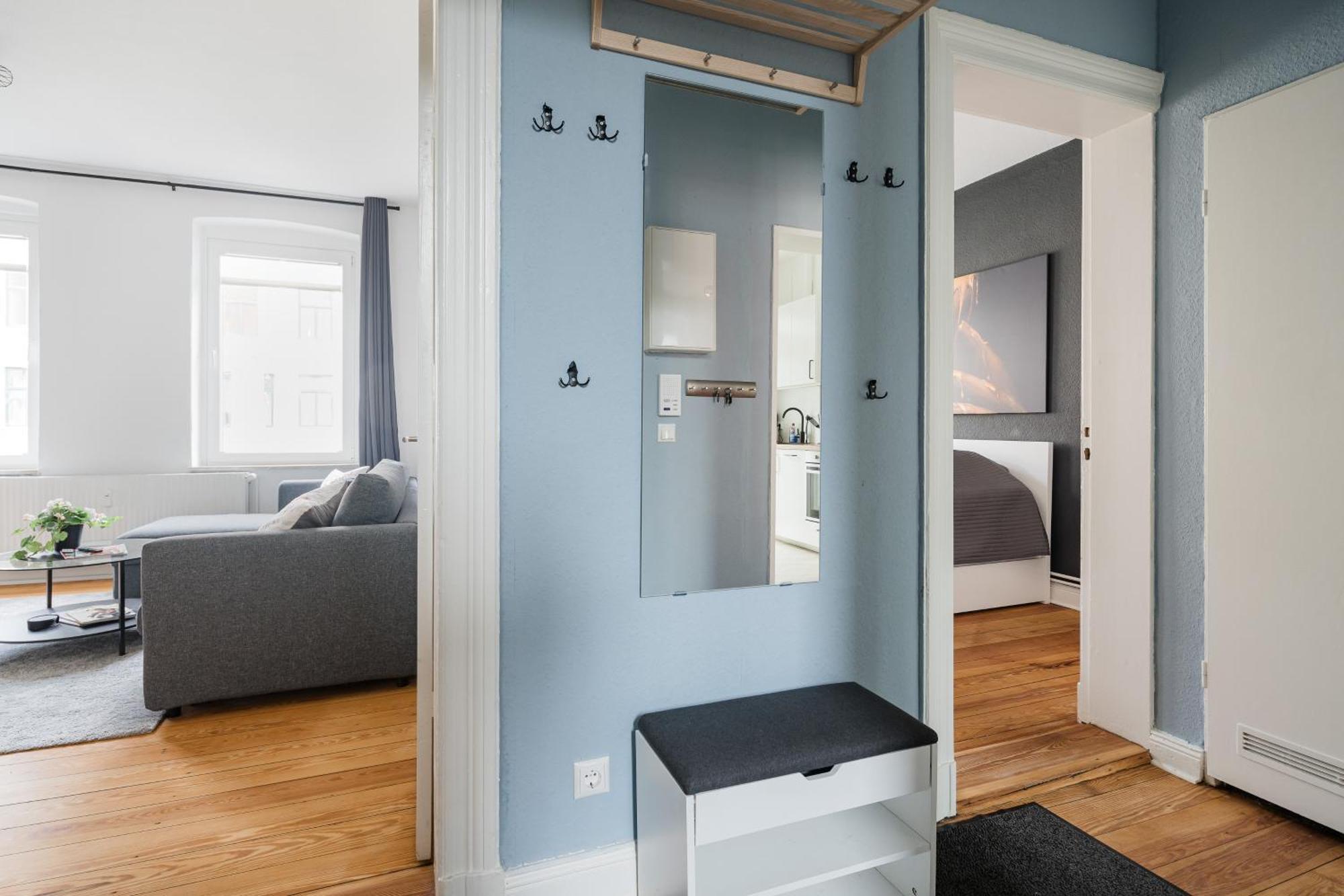 2 Altbauwohnung In Mitte 24-7 Check In Apartment