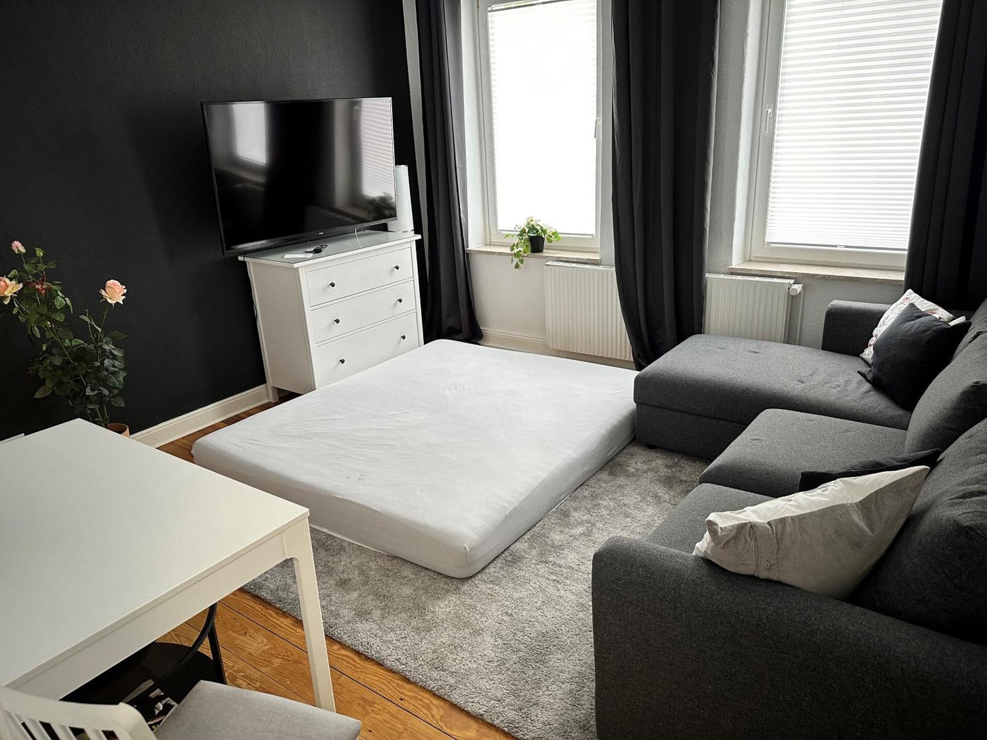 2 Altbauwohnung In Mitte 24-7 Check In Apartment *